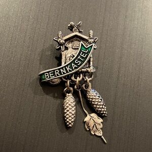 BERNKASTEL Vintage German Brooch